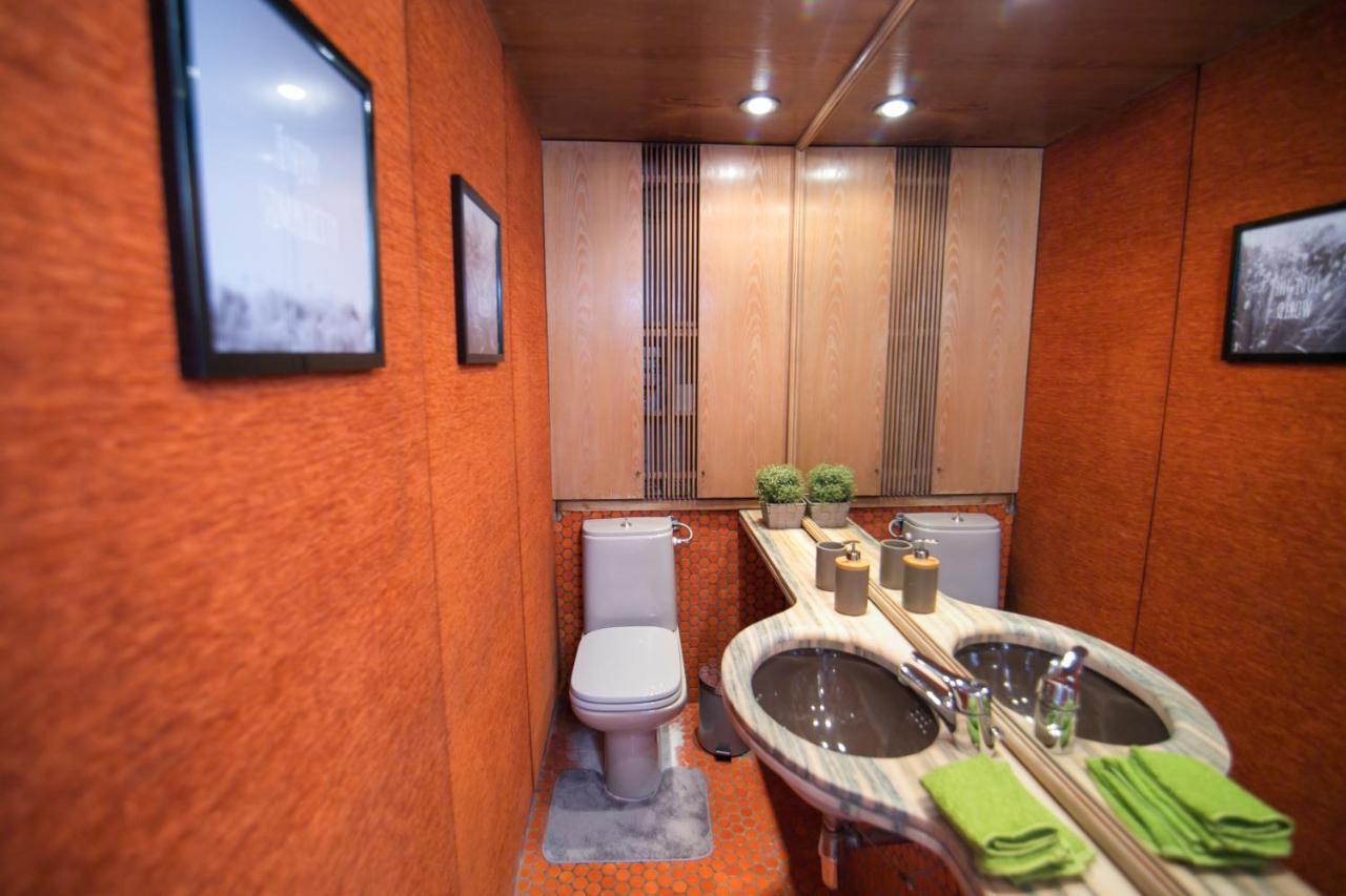 One-Of-A-Kind Athens Riviera Apartment エクステリア 写真